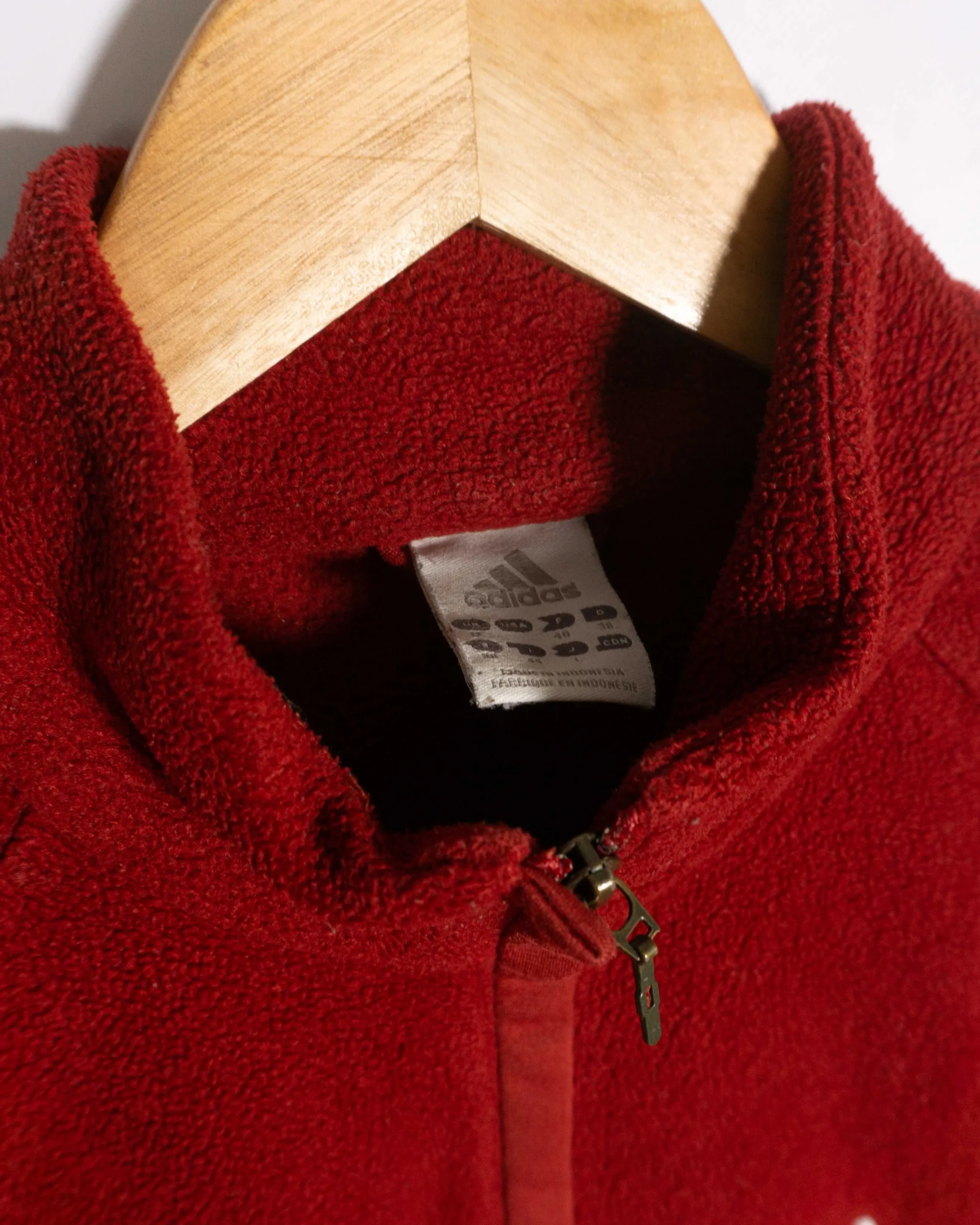 Forro polar mujer Adidas vintage 00s rojo M - Lacaie Vintage Forro polar mujer Adidas vintage 00s rojo M - Imagen 4