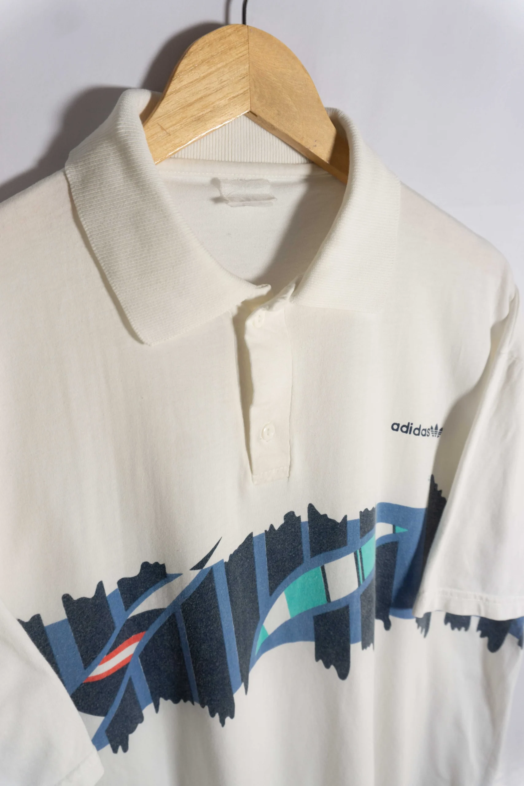 Polo Adidas vintage 90s blanco L - Lacaie Vintage Polo Adidas vintage 90s blanco L - Imagen 2