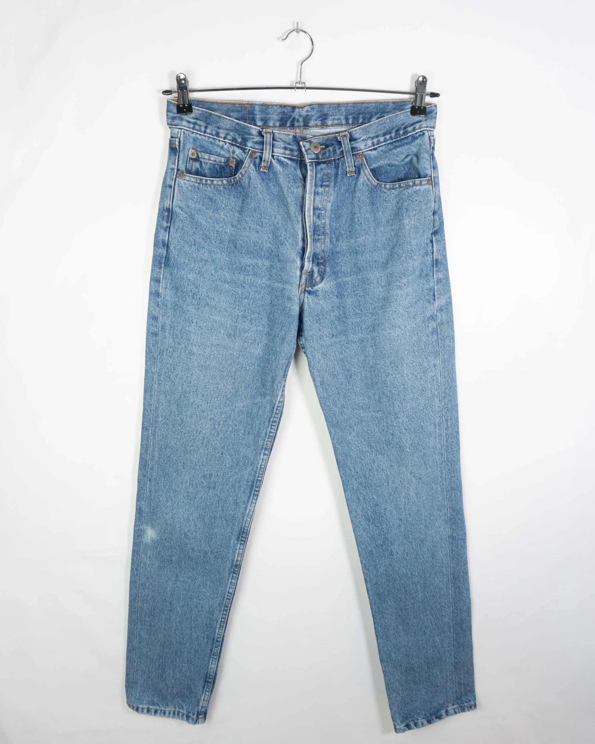 Vaquero Levis 501 Made in USA W30 - Lacaie Vintage Vaquero Levis 501 Made in USA W30 - Imagen 2