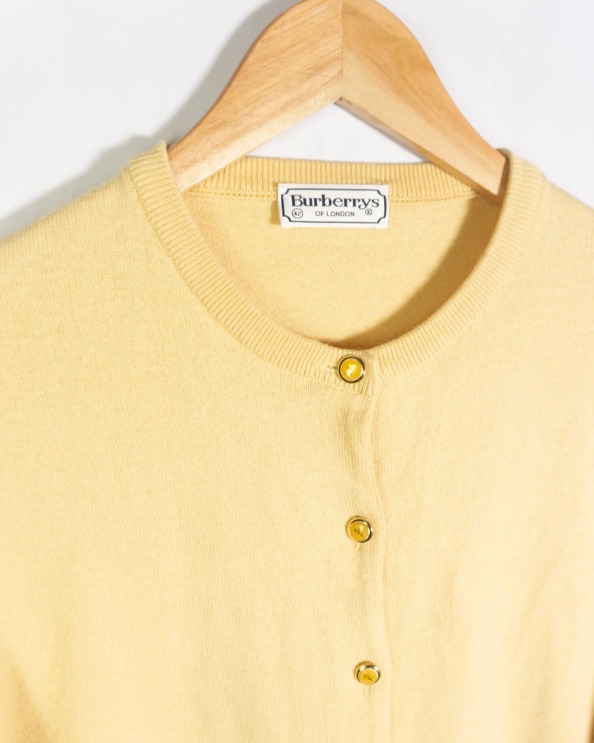 Cardigan Burberrys vintage 90s amarillo 42 - Lacaie Vintage Cardigan Burberrys vintage 90s amarillo 42 - Imagen 2