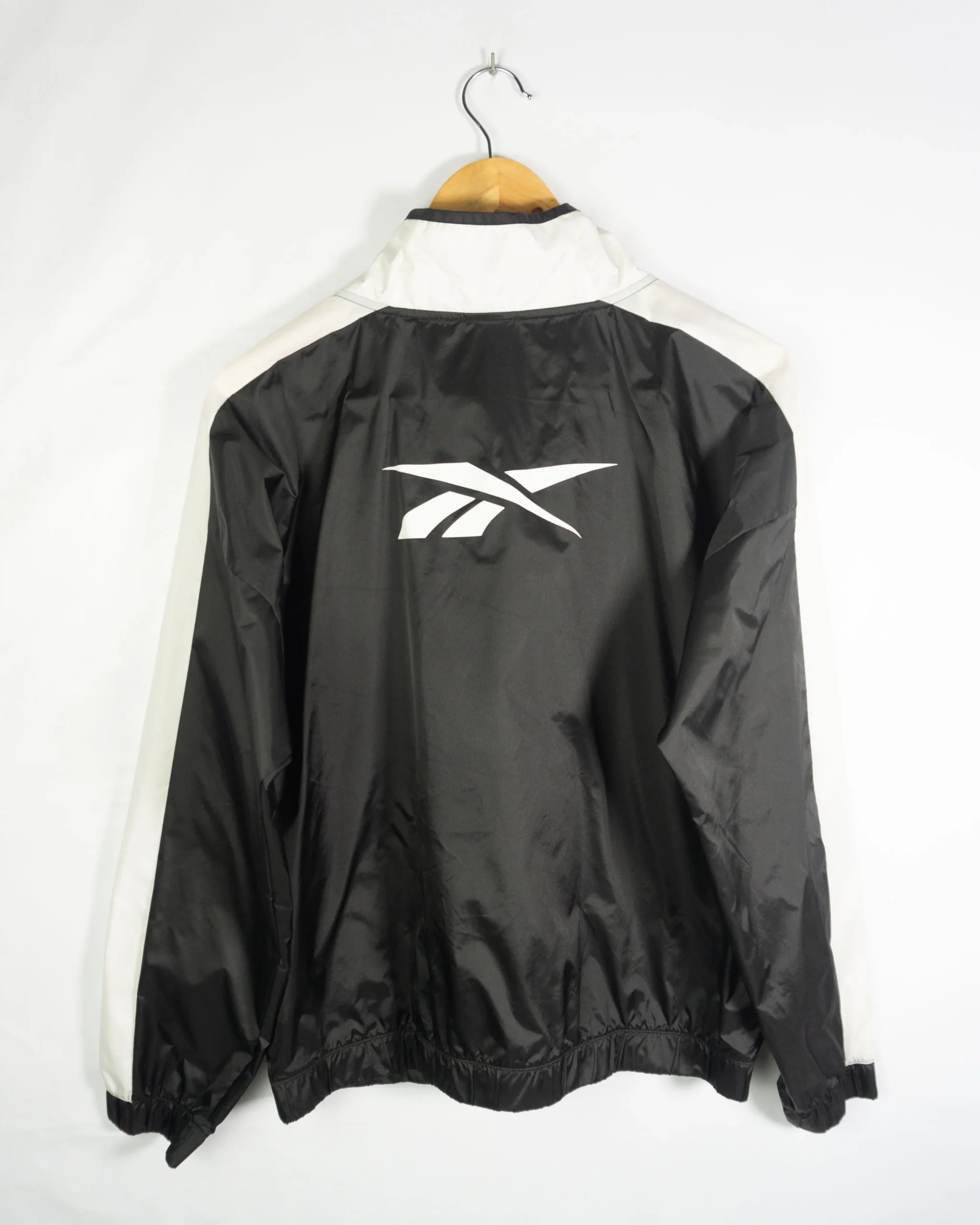 Cortavientos Reebok negro/blanca S - Lacaie Vintage Cortavientos Reebok negro/blanca S - Imagen 3