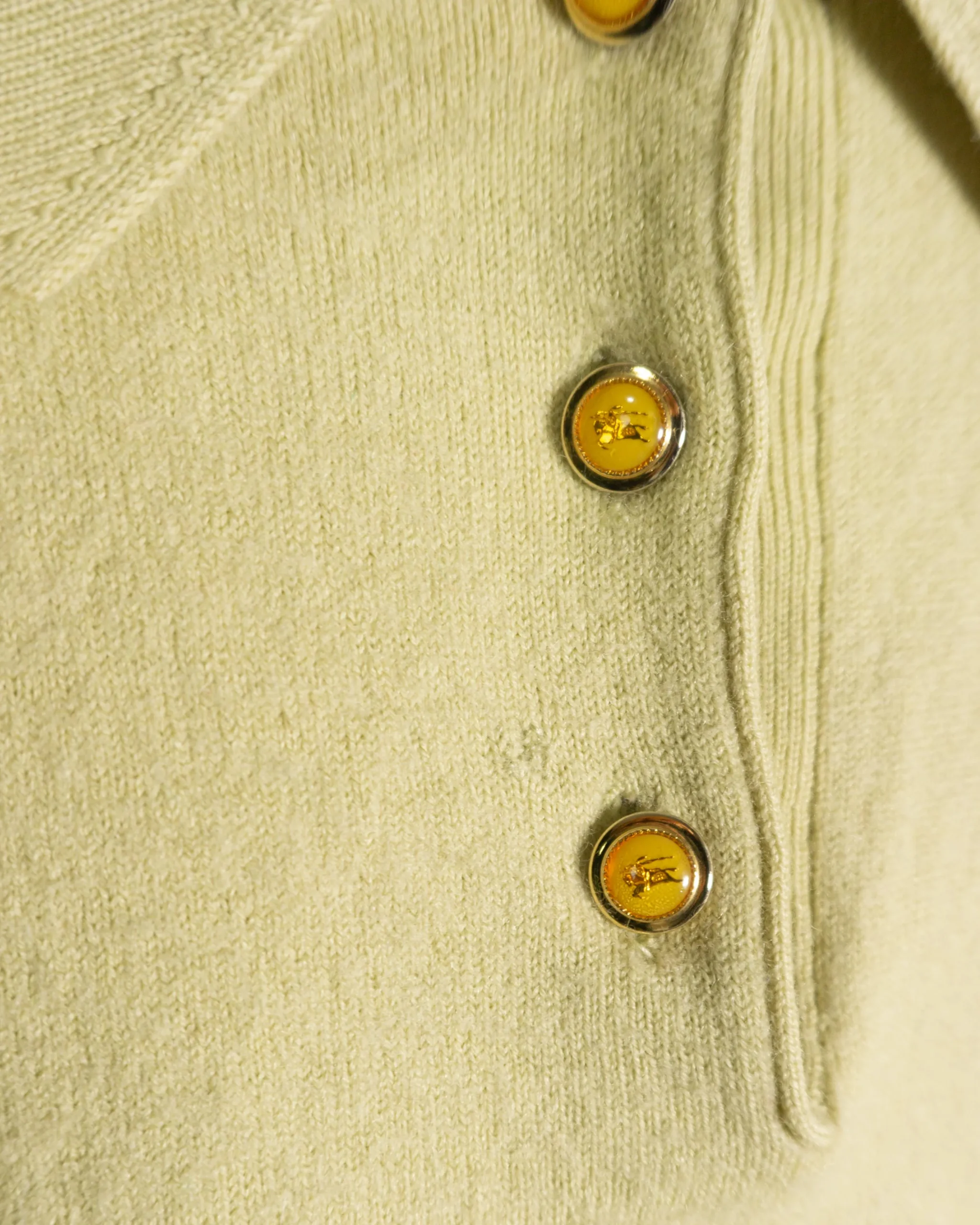 Jersey con botones Burberrys vintage 90s amarillo XS - Lacaie Vintage Jersey con botones Burberrys vintage 90s amarillo XS - Imagen 3