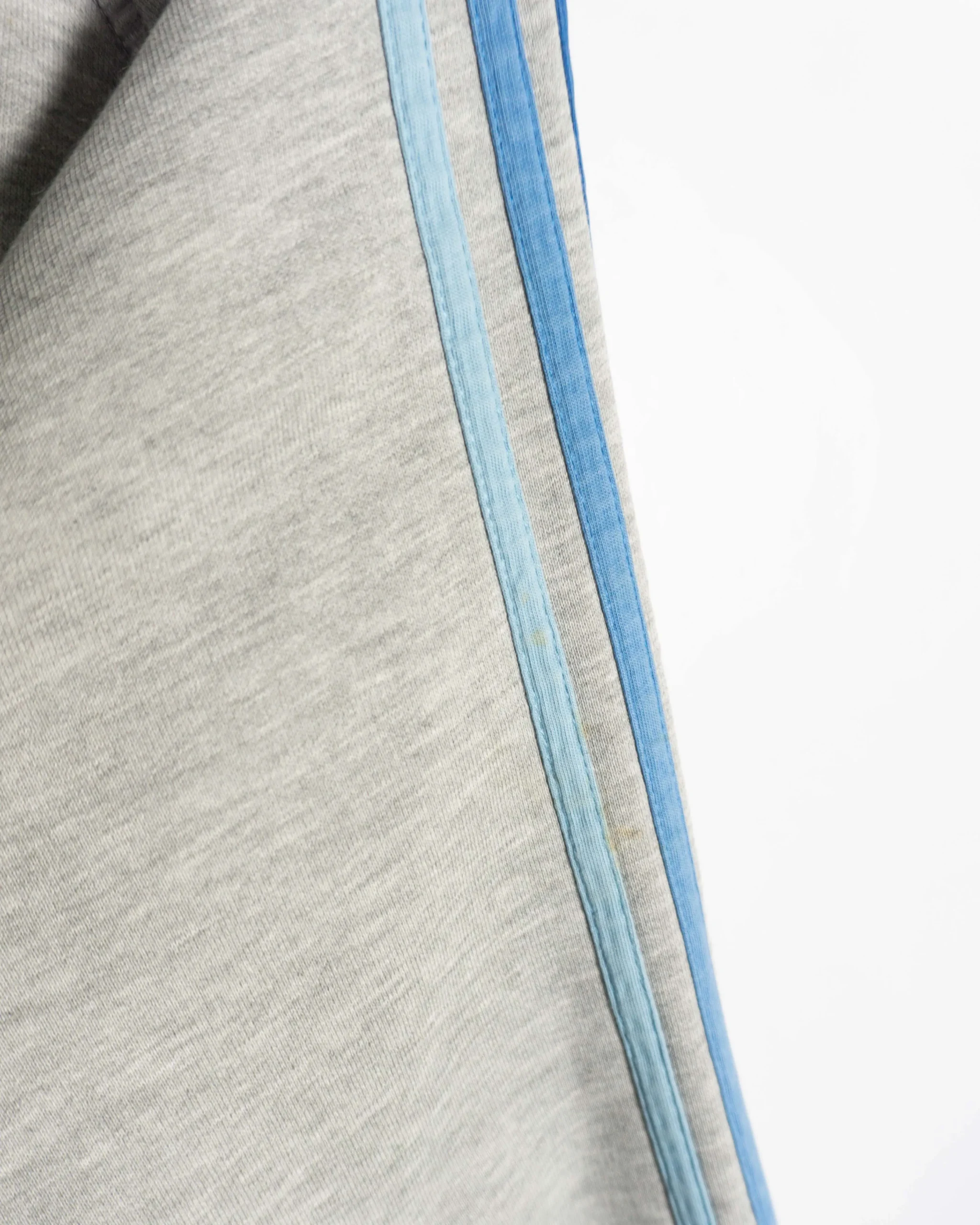 Sudadera con cremallera Adidas gris L - Lacaie Vintage Sudadera con cremallera Adidas gris L - Imagen 2