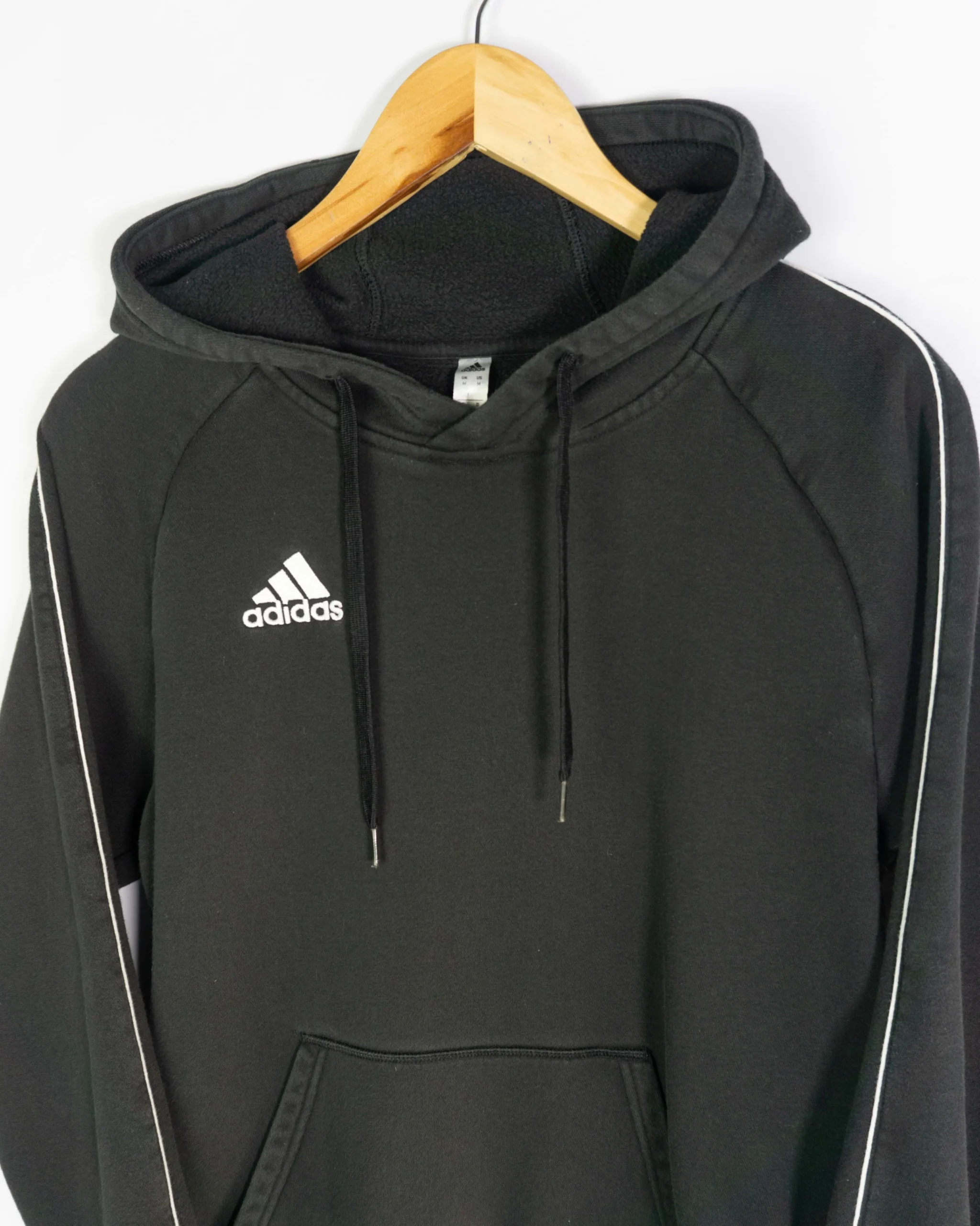 Sudadera Adidas negra M - Lacaie Vintage Sudadera Adidas negra M - Imagen 2