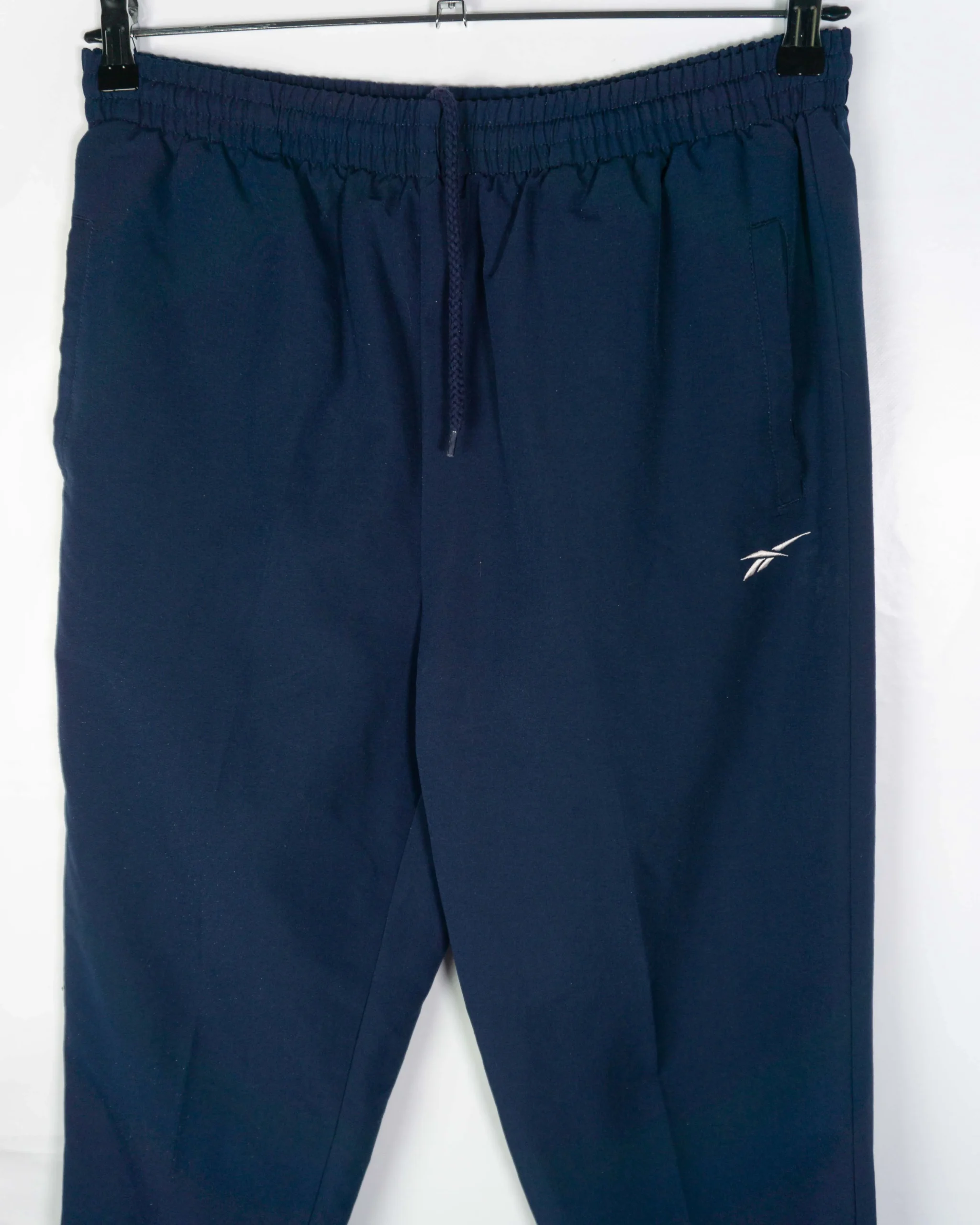 Pantalón deportivo Reebok vintage 00s azul marino XL - Lacaie Vintage Pantalón deportivo Reebok vintage 00s azul marino XL - Imagen 2