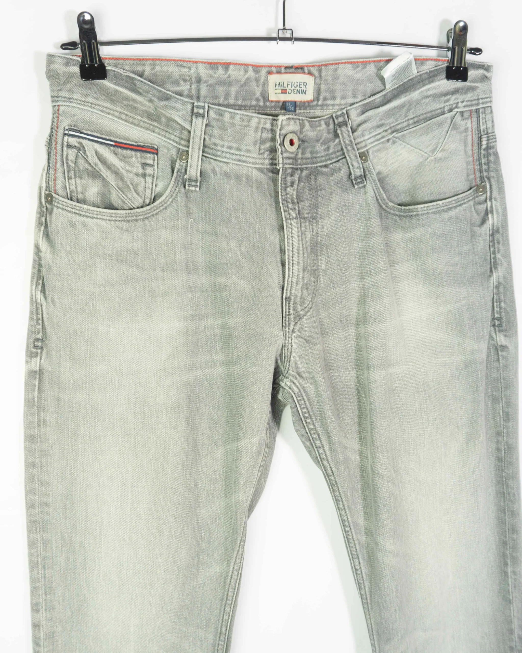 Pantalón vaquero Hilfiger Denim gris 32 - Lacaie Vintage Pantalón vaquero Hilfiger Denim gris 32 - Imagen 2